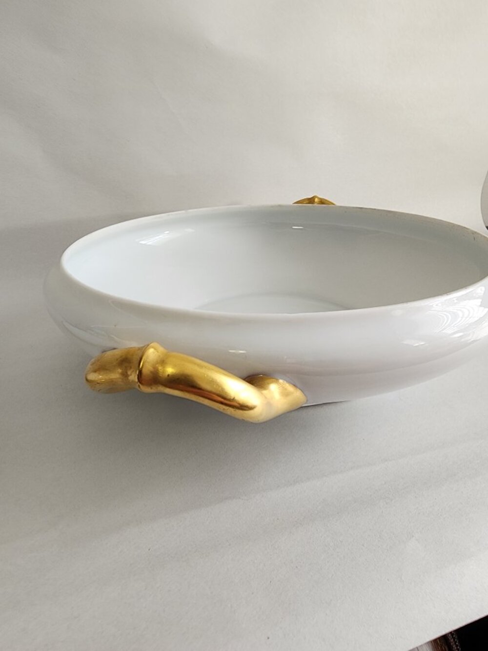 Vintage Heinrich & Co H&C Selb Bavaria Covered Serving Bowl White Gold Trim - Picture 3 of 8
